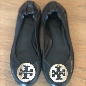 Tory Burch Reva Flats Sz 6